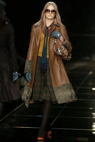 Look 18